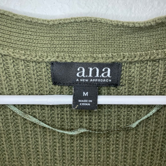 Green Cardigan - Picture 2 of 3